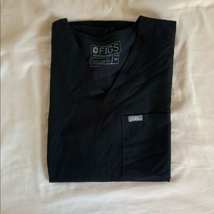 FIGS Black Catarina One Pocket Top